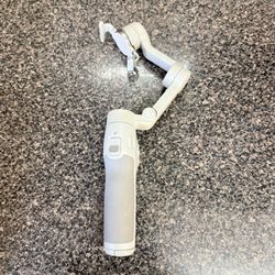 DJI Osmo Mobile 7
