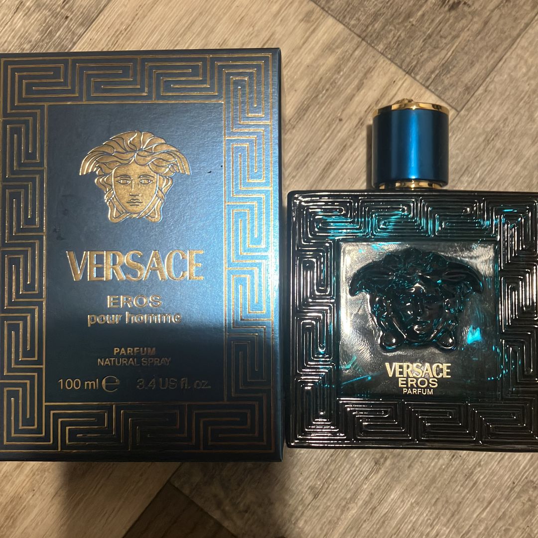 Versace Eros parfume