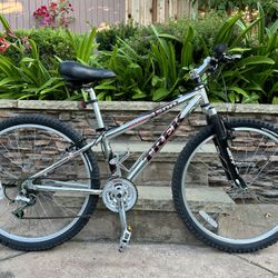 26” Trek 4500 Bike 