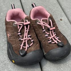 Keene Toddler Hiking Shoes Size 9