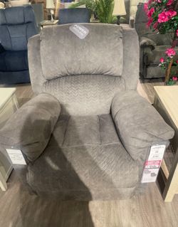 Rocker Power Recliner