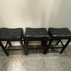 Bar Stools Like New