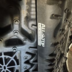 Off-road TRACTION Board