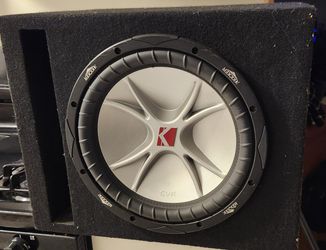 12" KICKER SUB W/Box