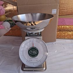 Yamato Accu-Weigh 10lb Professional Mechanical Kitchen Scale + Bowl