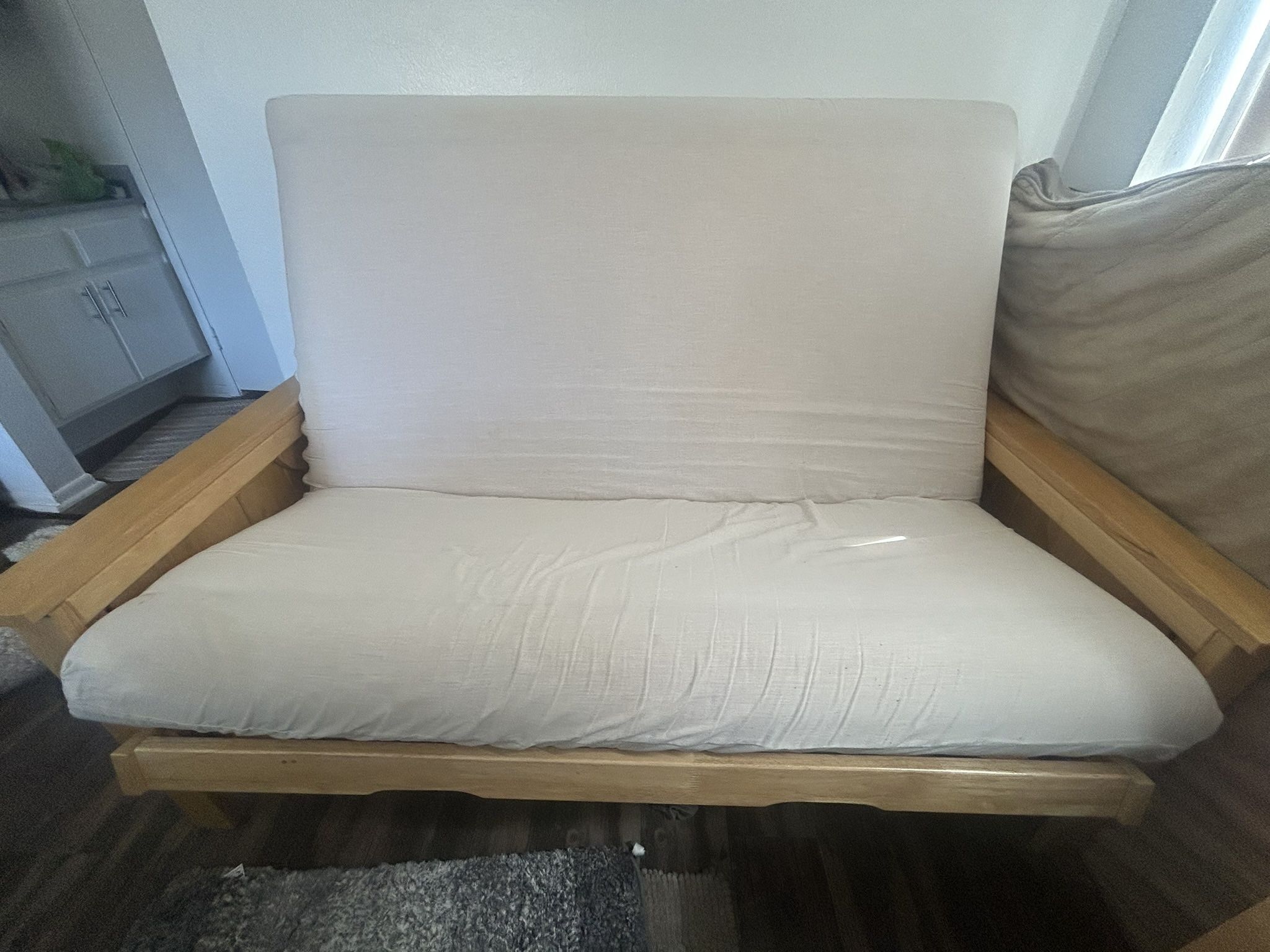 FREE Futon, Foldable Couch With Expanding Arms