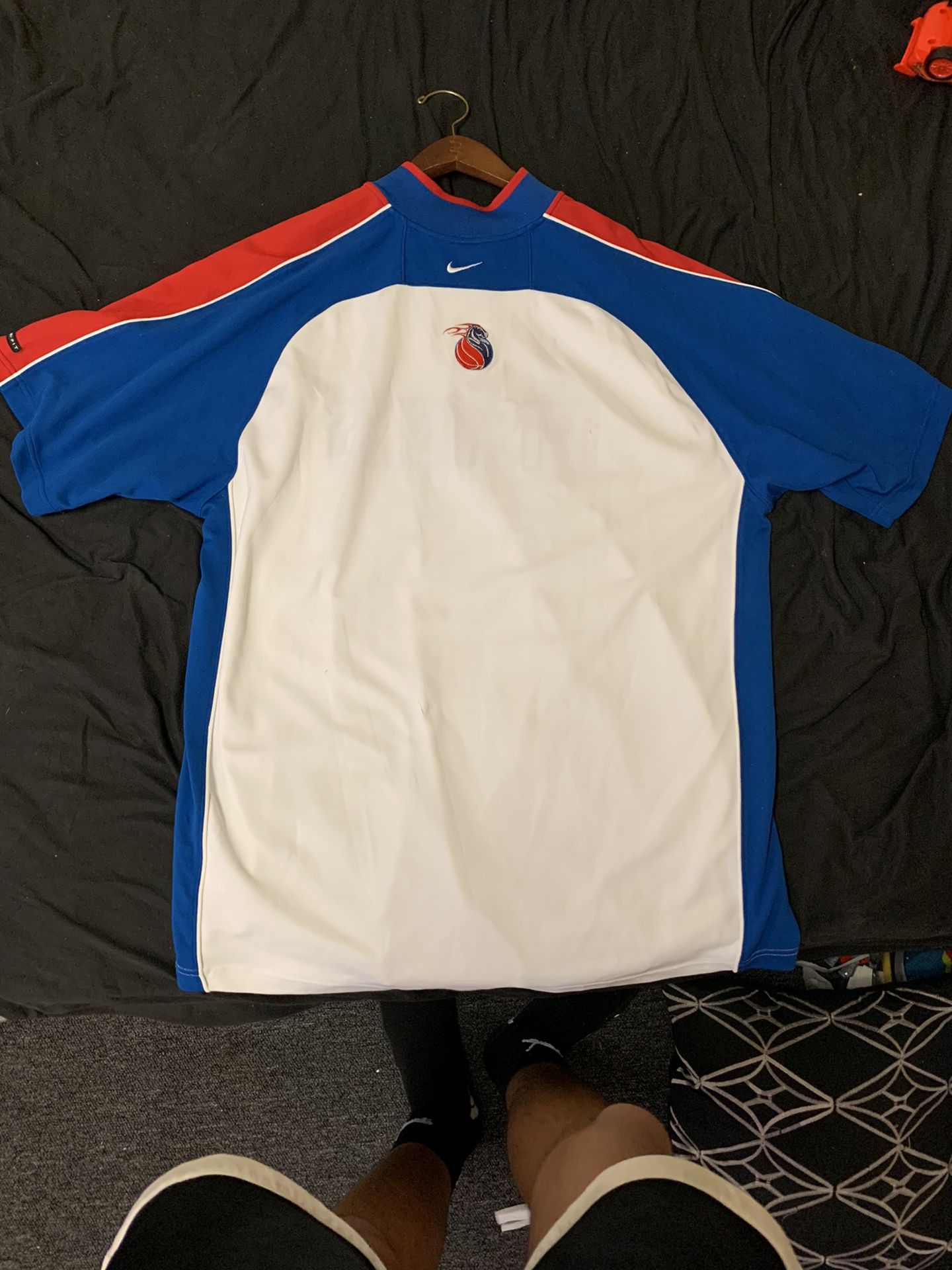 Pistons Vintage 90s size 2XL Trades in other vintage or jersey lmk !