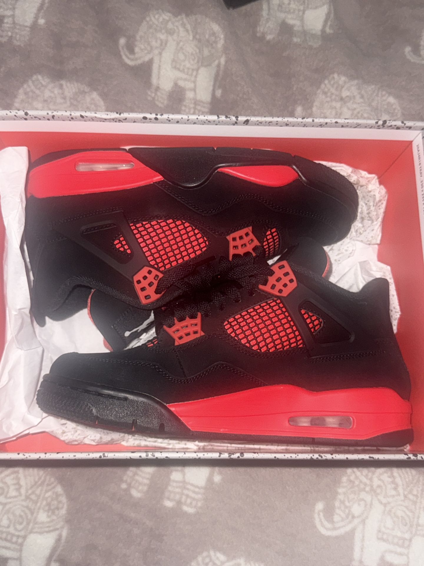 Jordan 4 Red Thunders