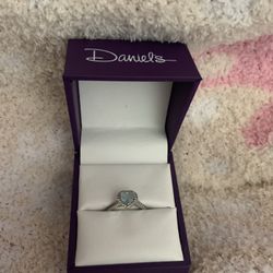 6MM HEART SHAPE BLUE TOPAZ AND WHITE SAPPHIRE BIRTHSTONE HEART RING IN 10KT WHITE GOLD