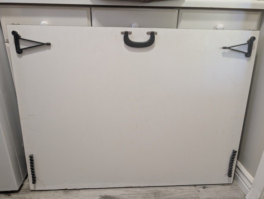 Portable Drafting Table