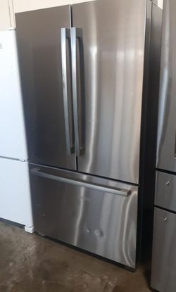 GE  French Door Stainless Steel Refrigerator Fridge
