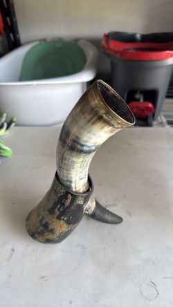 Viking horn cup