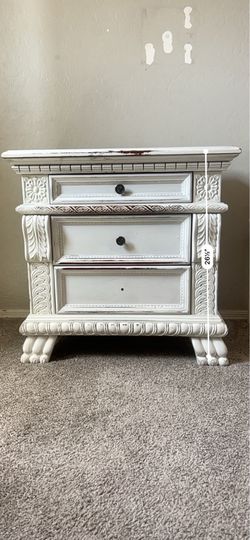 White night stand