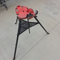 RIDGID MODEL 450 TRISTAND PIPEVICE