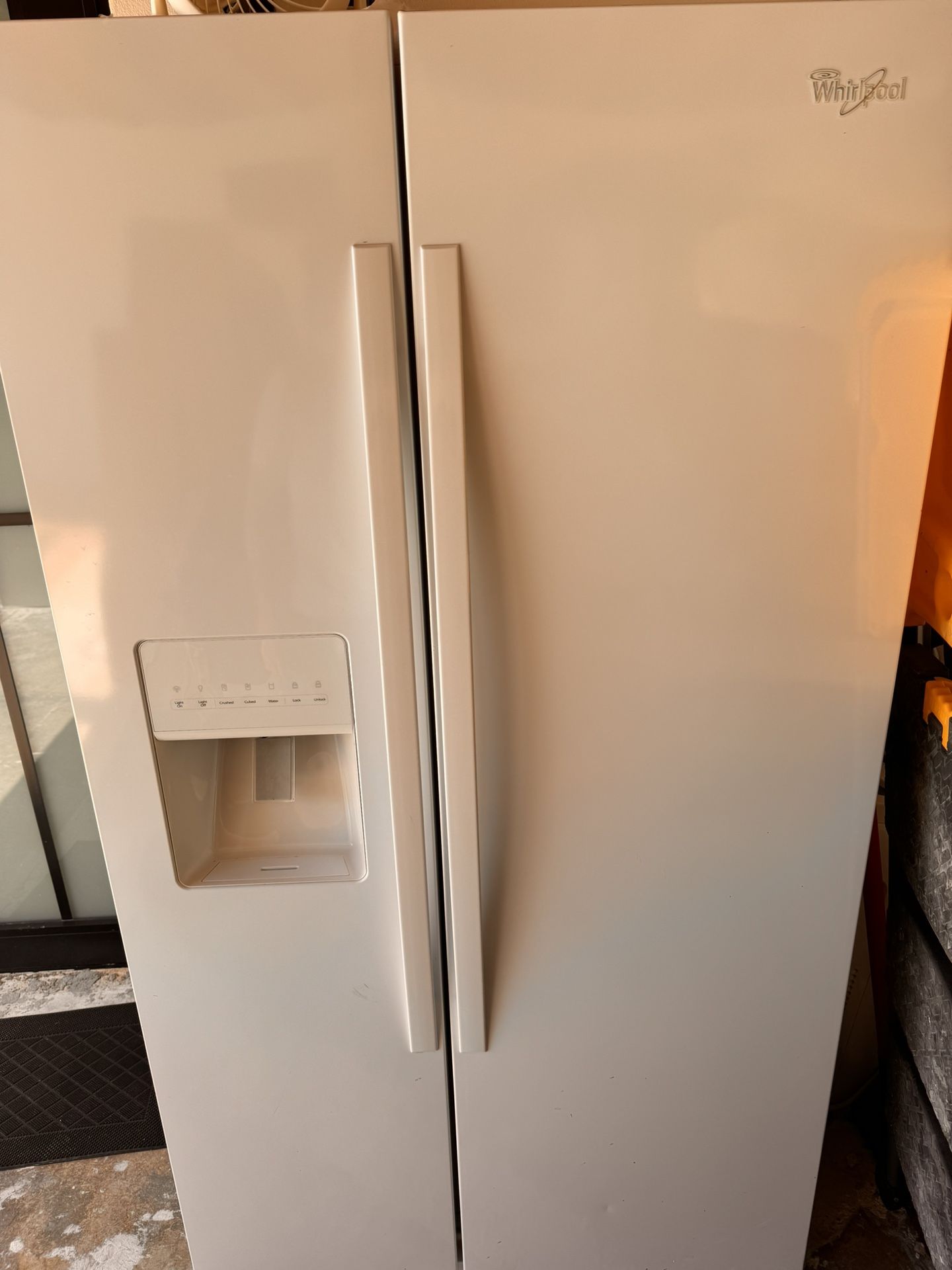 Whirlpool - 24.6 Cu. Ft. Side-by-Side Refrigerator with Water and Ice Dispenser - White
