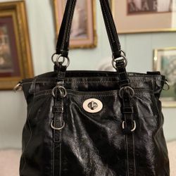 Coach Chelsea Turn Lock Black Patent Leather Shoulder Tote Bag