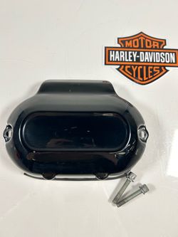 17-20 OEM Harley M8 Touring Hydraulic Clutch Side Cover via a Gloss Black - 25800055 🚚 Free Nationwide Shipping. SM9KNT0404