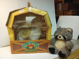 1984 Cabbage Patch Show Pony NIB  -Some Box Damage (Repaired)