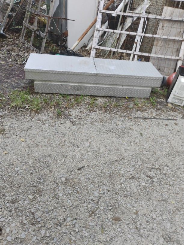 5 Foot Delta Tool Box