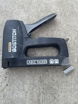 Nóstica cable tracker no staples. 