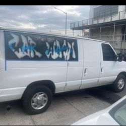 2008 Ford Ecoline 350