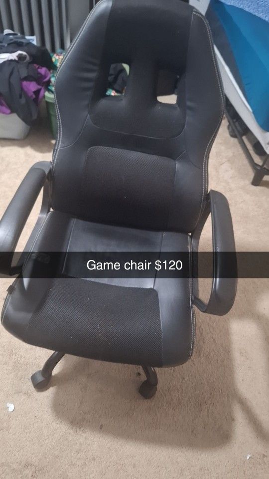 Massaging Gaming Chair 