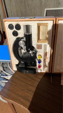 Monolux microscopes