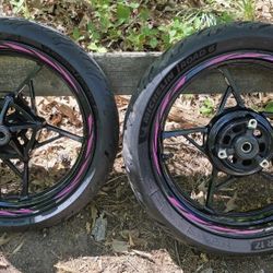 Michelin Road 6 Tires Mounted on OEM Rims – Ready to Ride
