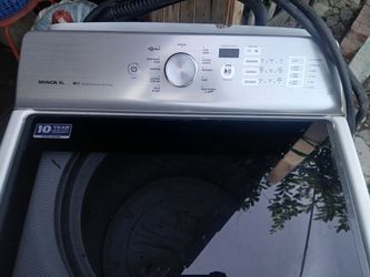 MAYTAG BRAVOS XL WASHER