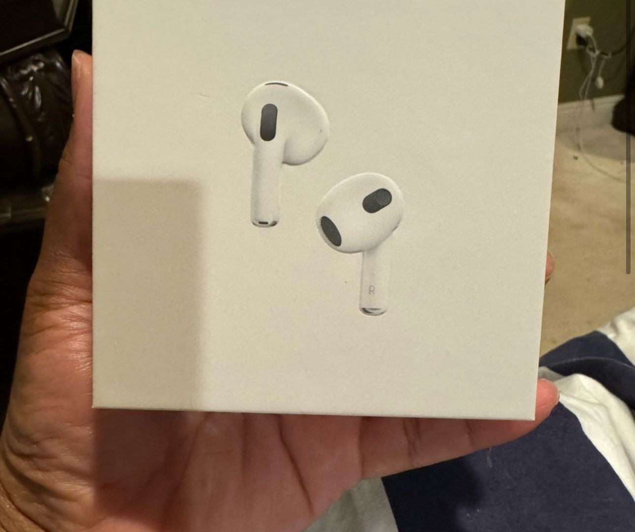 Apple AirPods
