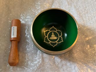 4” Tibetan Singing Bowl (NEW) + Mallet – Green/Gold