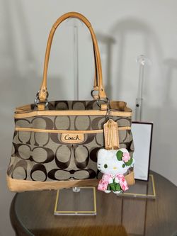 Vintage Coach Hampton Shoulder Bag