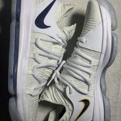 Nike KD 10 “Numbers”