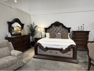 4PC King Bedroom Set