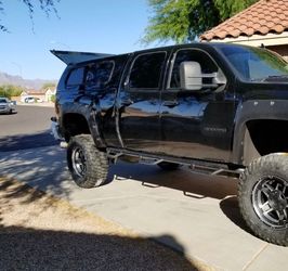 Pro Top Truck Shell  /  Camper