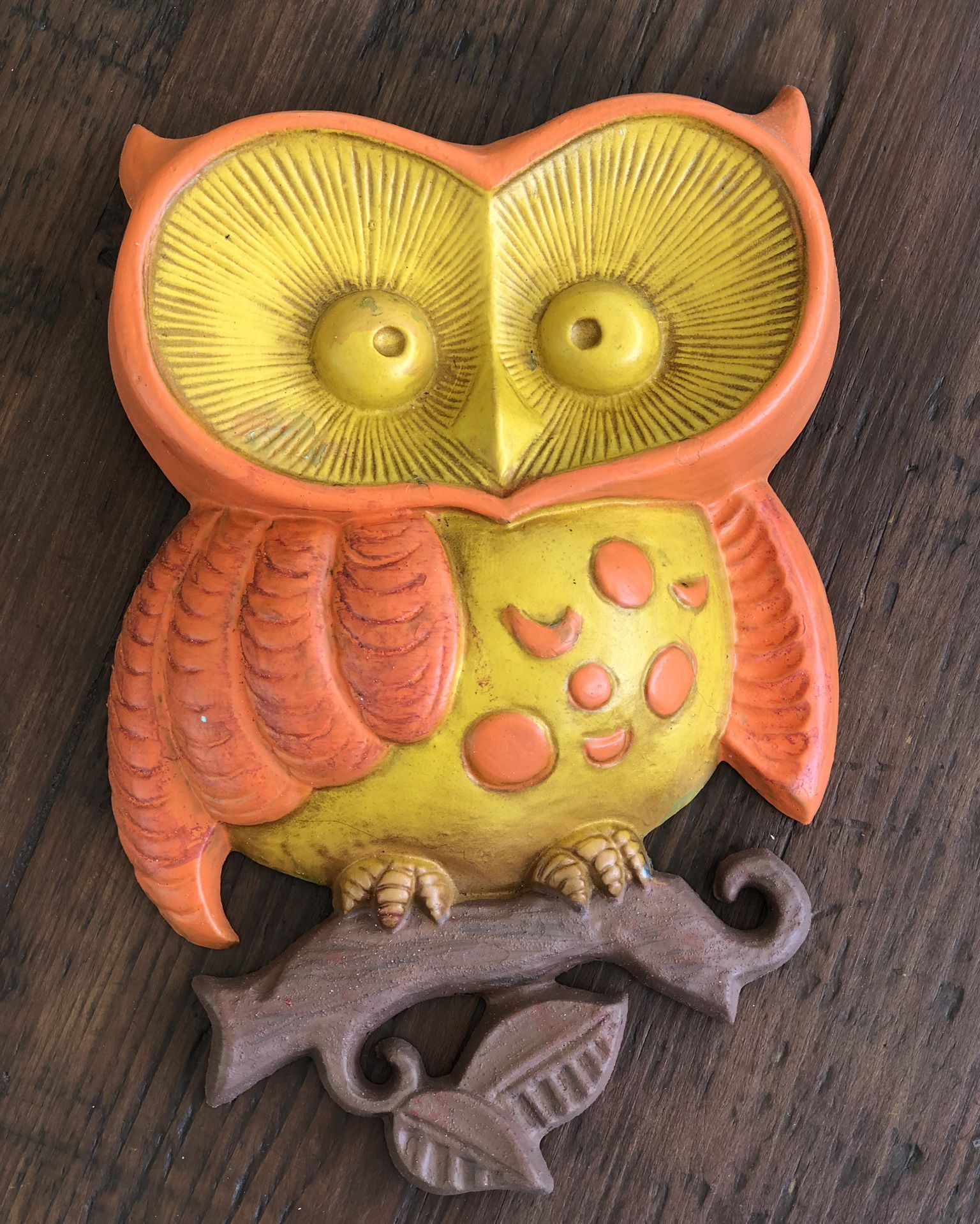 Vintage Mid Century Metal Wall Hanging — Retro Wall Art Decor/Plaque — Made By Sexton Co. — Height 9”