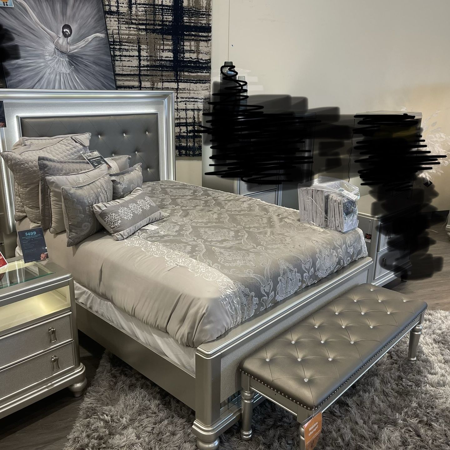 Diva Bedroom Set for Sale in San Diego CA OfferUp