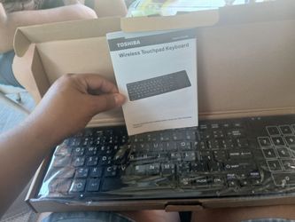 Toshiba wireless touchpad/keyboard