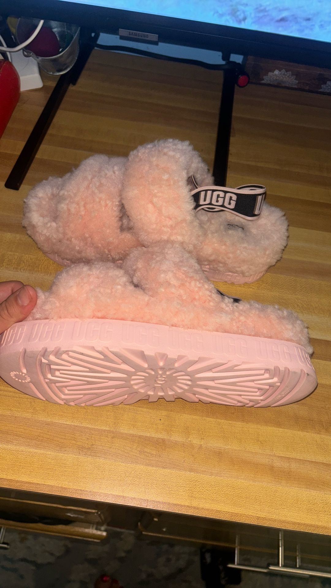 Uggs Slippers Size 8