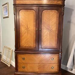 Large Wooden Chest/Closet 