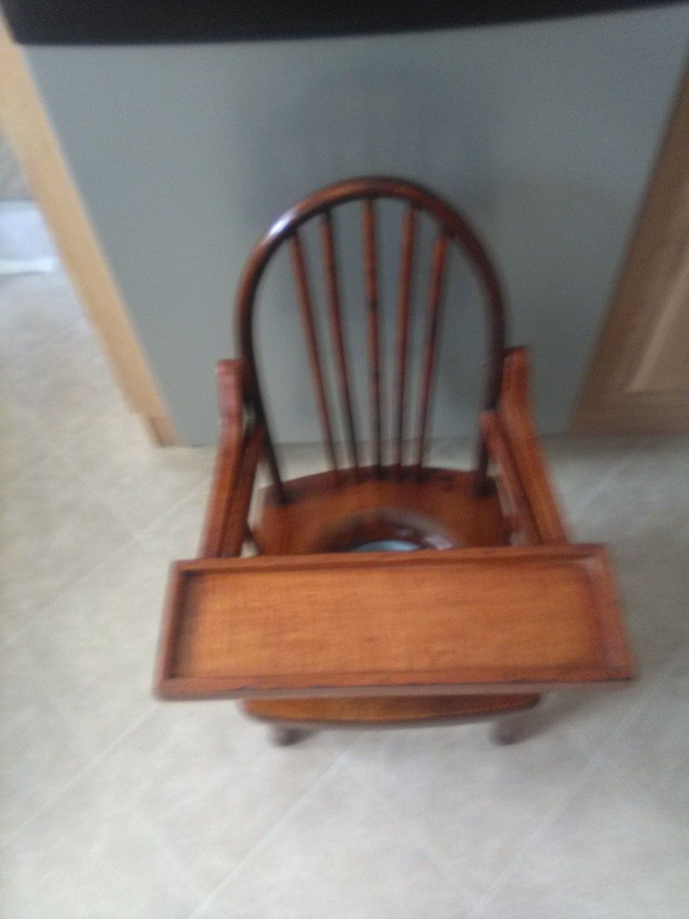 Antique potty chair with catch can