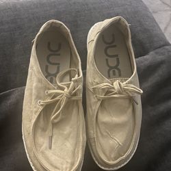 Womens Hey Dude Wendy Size 8