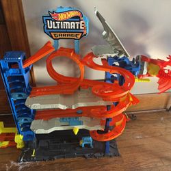 Hot Wheels Ultimate Garage