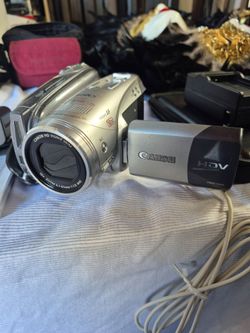 CANON CMOS HDV CAMCORDER