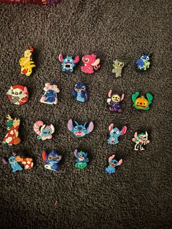 Stitch croco charm