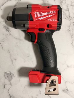 Milwaukee 1/2 In. Mid Torque Impact(NEW)