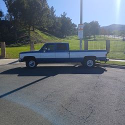 1989 Chevrolet R2500