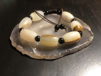 Natural Agate and Onyx, Adjustable Bracelet (UNISEX!)