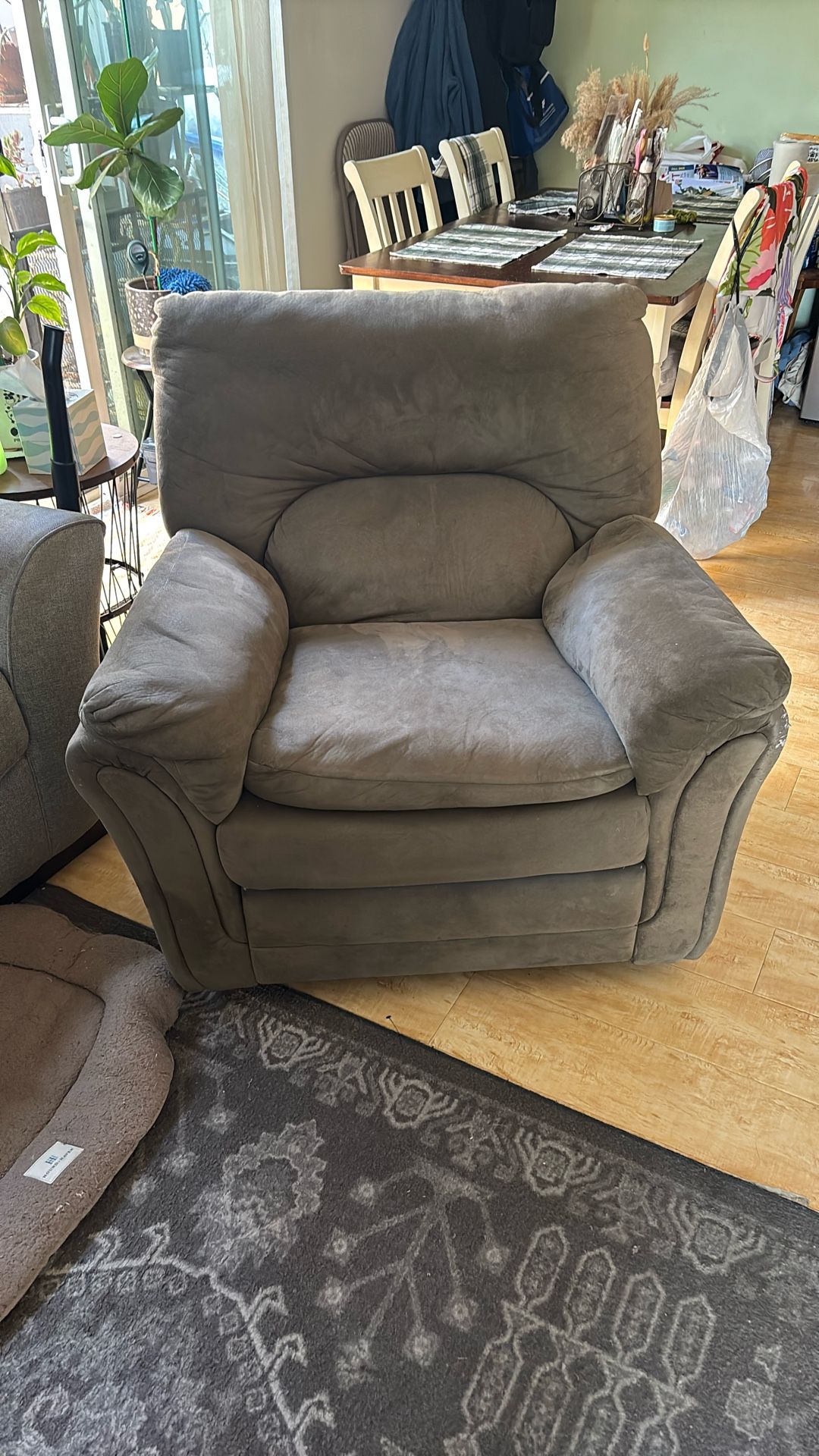 Recliner