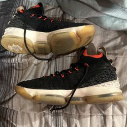 Lebron 17